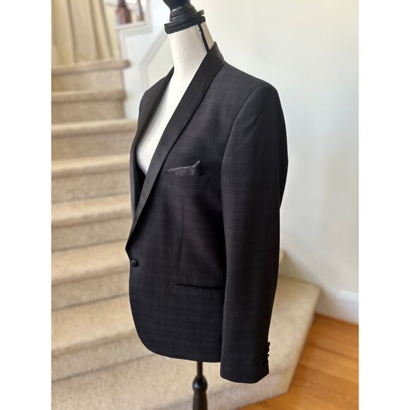 Paisley & Grey Black Plaid & Satin Shawl Collar Single Button Blazer - Picture 3 of 9